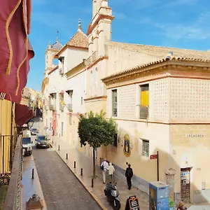 Homeyseville- Bright At Santa Cruz 6 Pax, Parking Optional Appartement